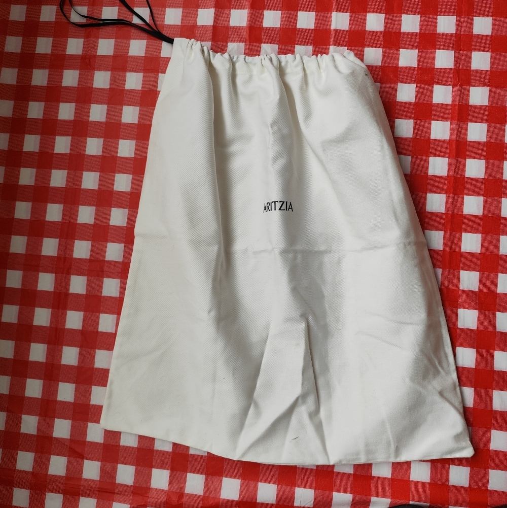 ARITZIA Large Dust Bags for handbag garment cream color with draw string
